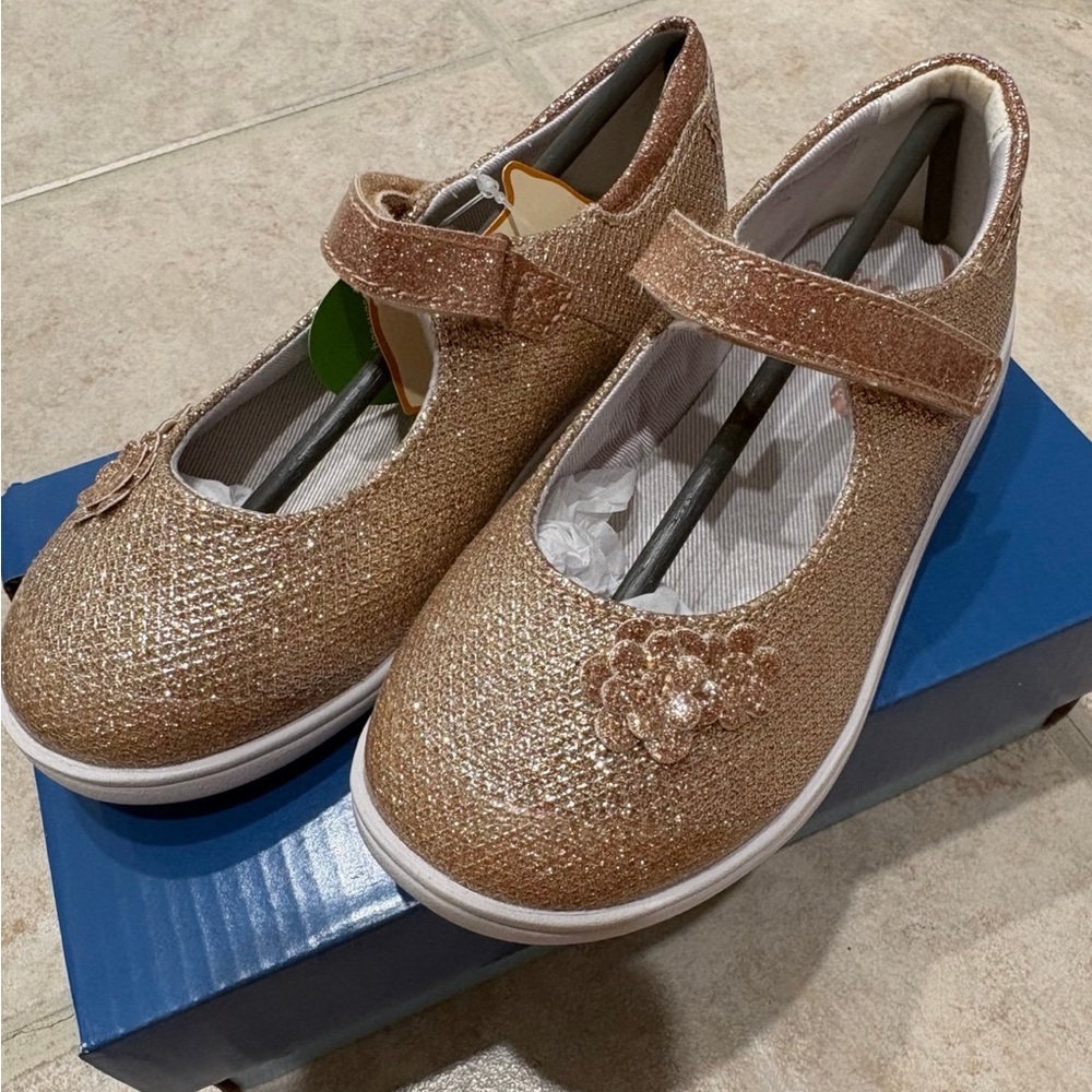 Stride Rite Glittery Gold Dress Shoes